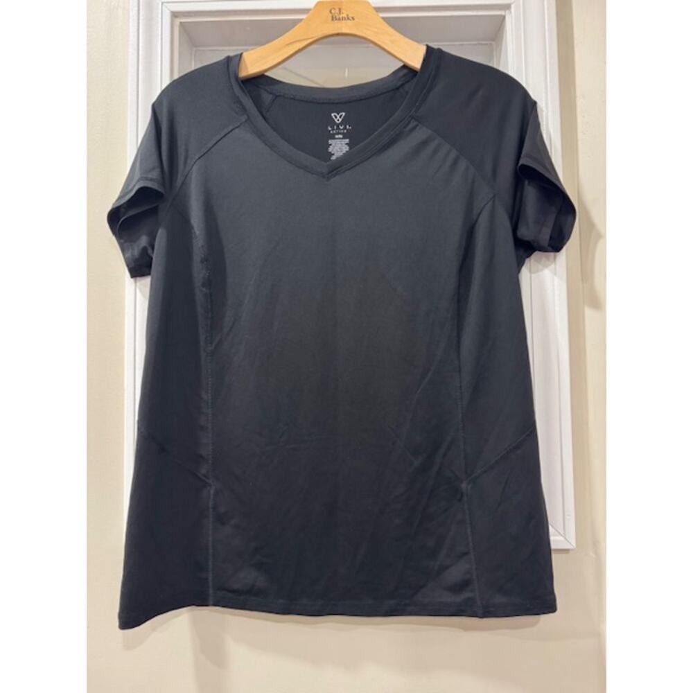 Livi V-neck Top